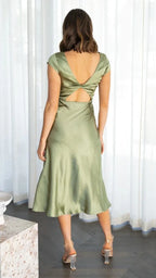 Pineda שמלת סאטן קייצית באורך מידי